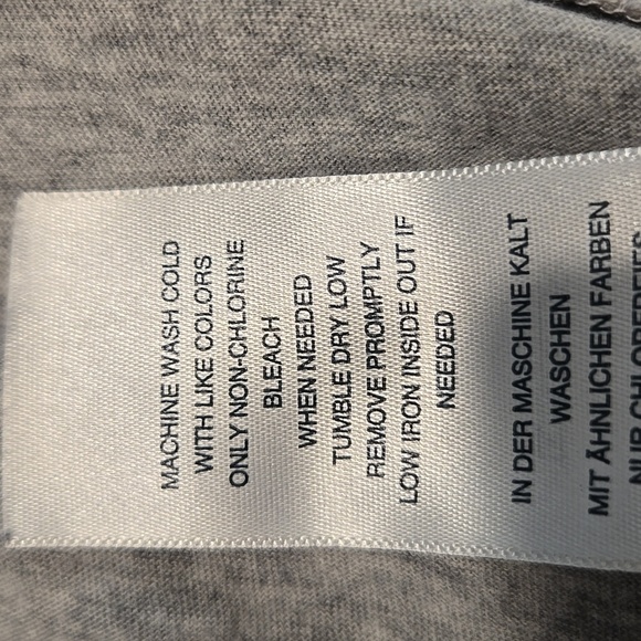 TRUE RELIGION " TRUE OVER HORSESHOE" GRAPHIC T. HEATHERED GREY. SIZE 2XL. - Picture 5 of 9